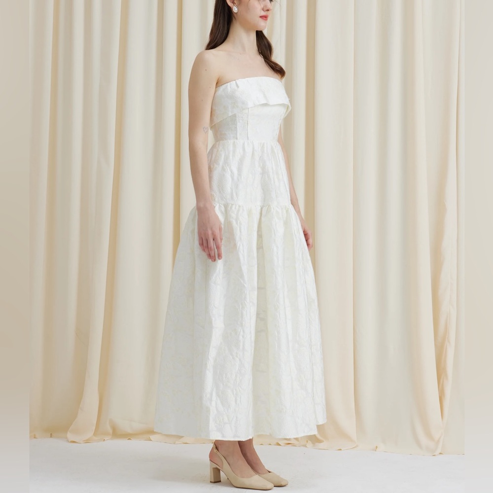 Masion Amory Swan Lake Maxi Dress-Cream Custard-XS-NWT - Picture 3 of 11